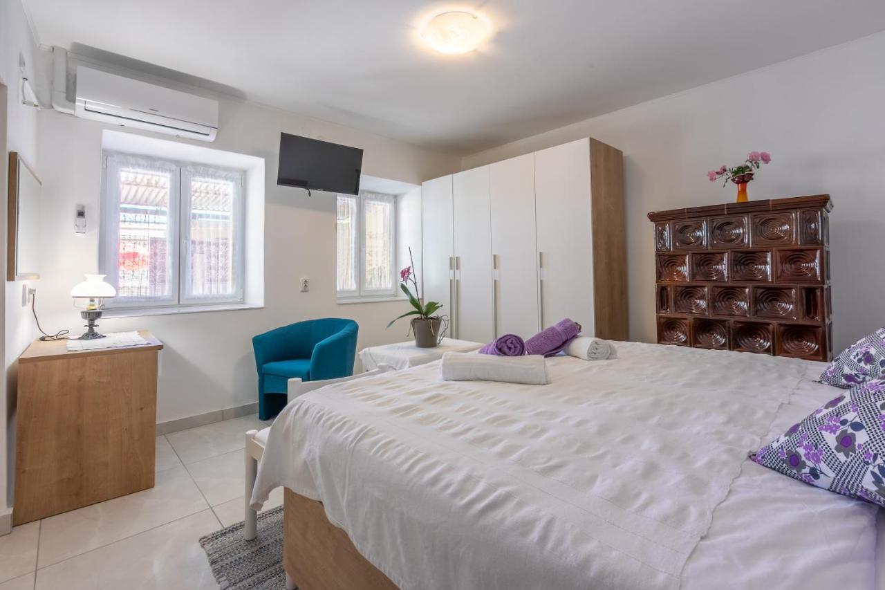 Holiday House Julija بريبير المظهر الخارجي الصورة