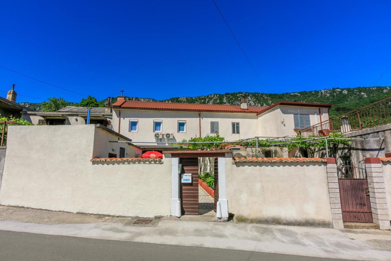 Holiday House Julija بريبير المظهر الخارجي الصورة